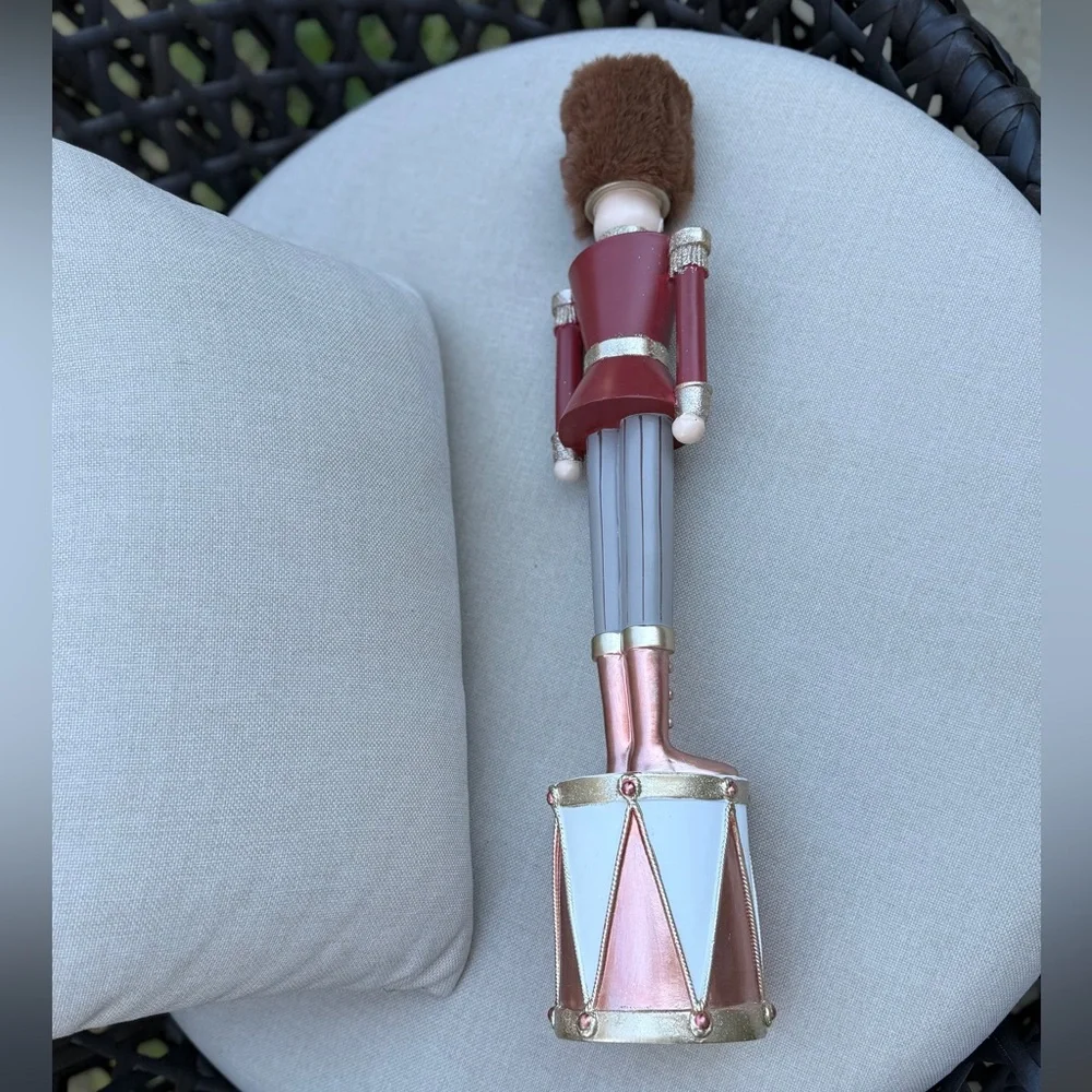 Frontgate Royal Guard Nutcracker Large - NWT - Picture 11 of 16